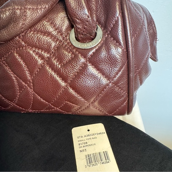Chanel Caviar Quilted Classic Bowler in Bordeaux - Picture 3 of 9